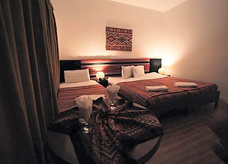 Triple Room with City View