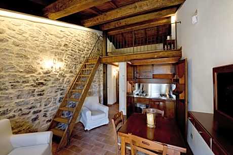 One-Bedroom Standard Apartment