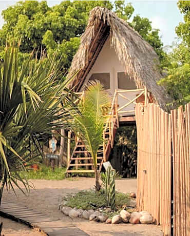 Deluxe Bungalow with Garden View