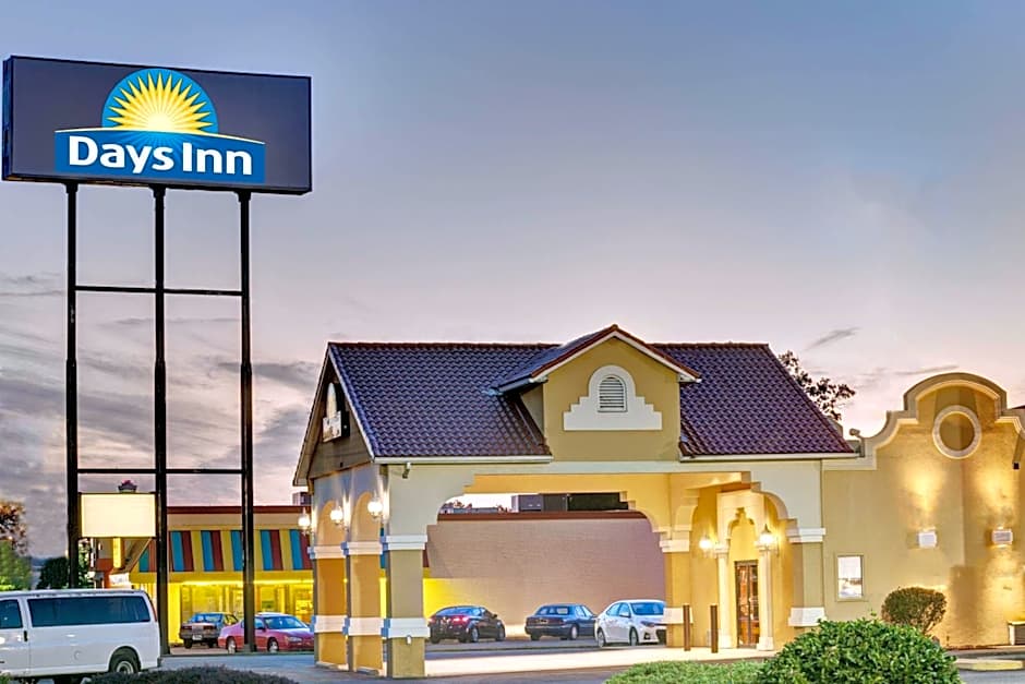 Photo 1 of 50 of Days Inn by Wyndham Louisville Airport Fair and Expo Center