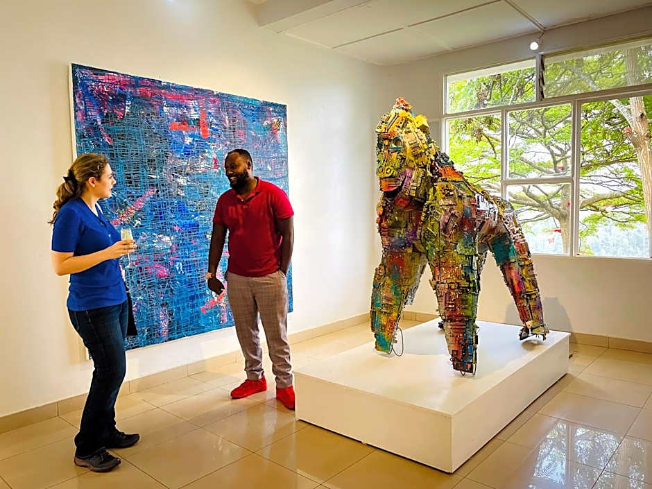 Heaven Restaurant & Boutique Hotel