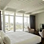 Hollywood Hills Hotel