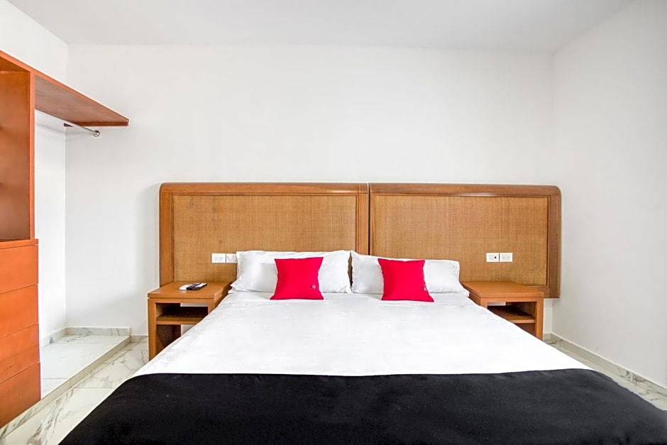 Capital O Hotel Yukon