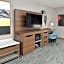 Hampton Inn By Hilton And Suites Las Vegas Airport