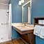WoodSpring Suites Carol Stream - Chicago