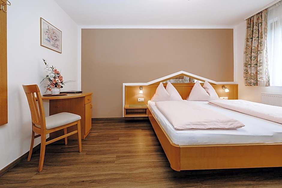 Hotel Garni Tannenhof