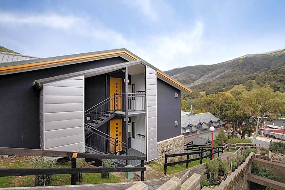 Snowgoose Apartments