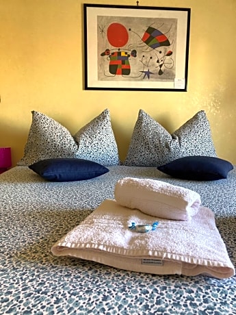 JFK b & b