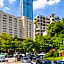 Jincheng Hotel (Guangzhou Zhongshan Hospital Dongshankou Metro Station)
