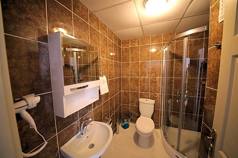 SAFRAN GERMİA PALaS