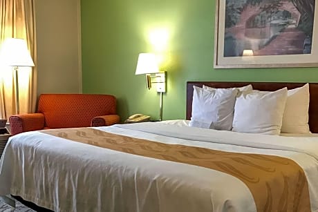 King Room - Disability Access/Non-Smoking
