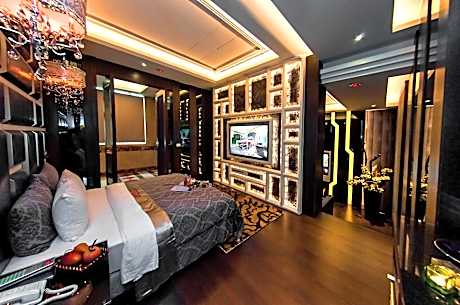 Premium Deluxe Double Room - (Check-in after 18:00)