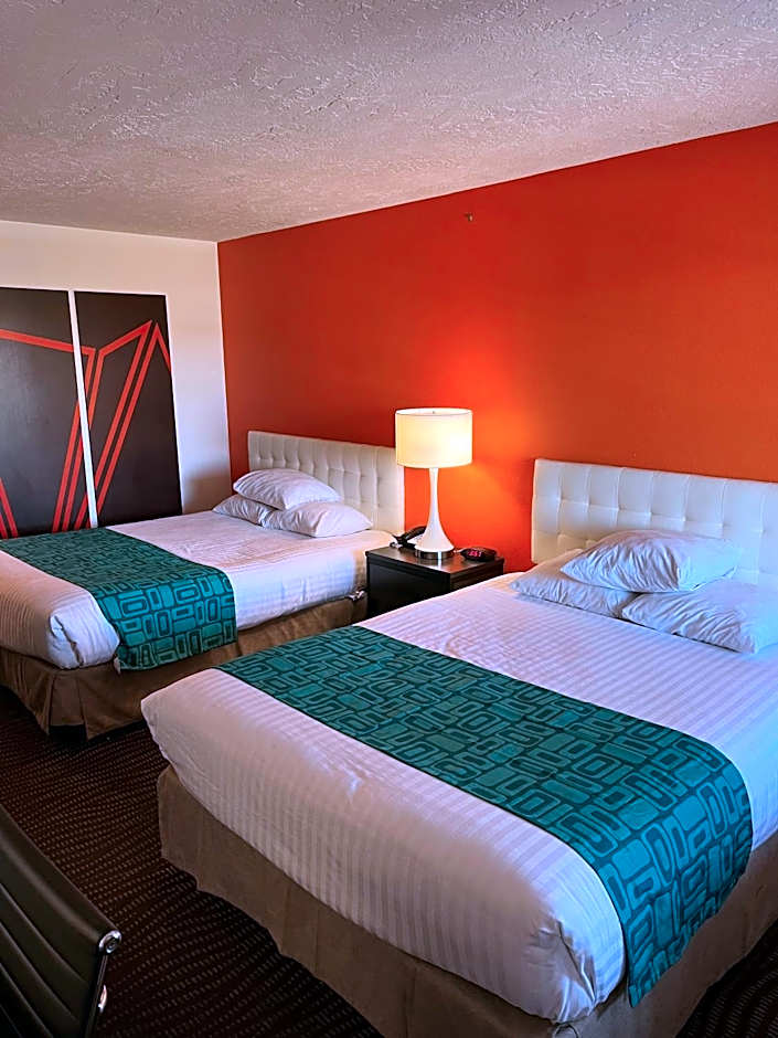Howard Johnson Hotel & Suites by Wyndham St. George