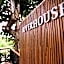 Riverhouse-The Teak House