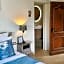 Loup Castel Boutique Hotel B&B