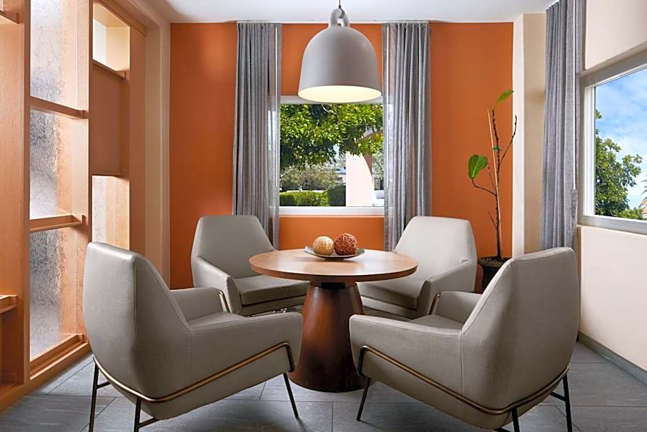 Fairfield Inn & Suites by Marriott San Francisco San Carlos
