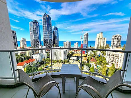 Deluxe Apartment