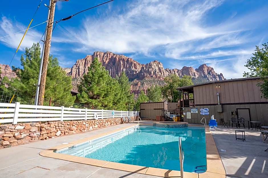 Pioneer Lodge Springdale