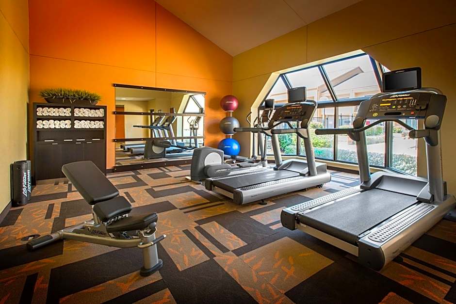 Courtyard by Marriott Atlanta Windy Hill/Ballpark