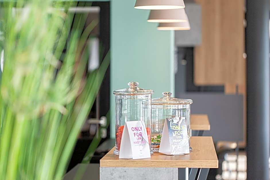 B&B HOTEL Compiègne