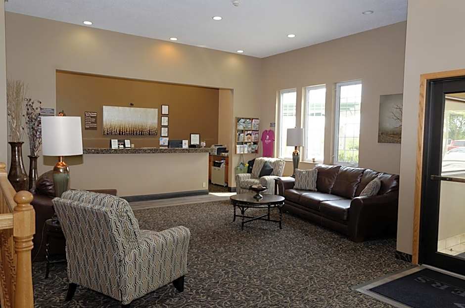 Cobblestone Inn & Suites - Denison | Majestic Hills