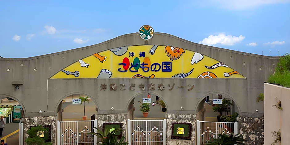 Crown Hotel Okinawa