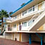 Ocean Lodge Santa Monica Beach Hotel