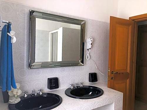 B & B GLI OLEANDRI