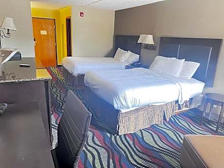 Standard Queen Room with Two Queen Beds