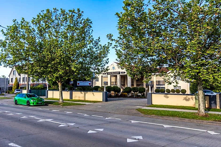 Albury Georgian Motel & Suites