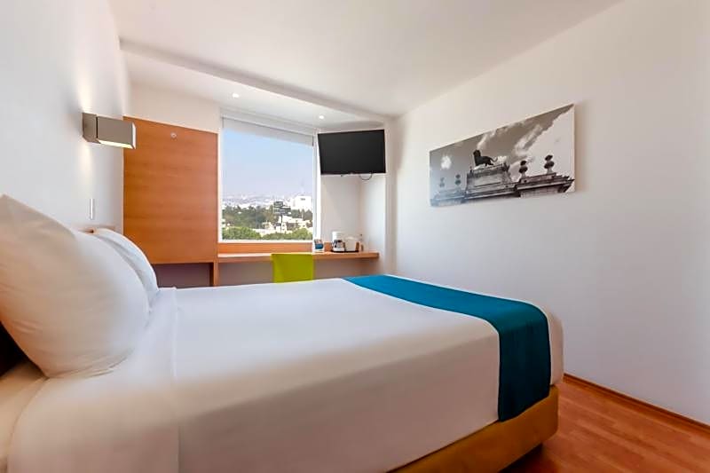 Sleep Inn Leon Antares