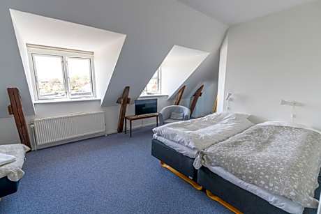 Superior Double Room with Balcony and Sea View