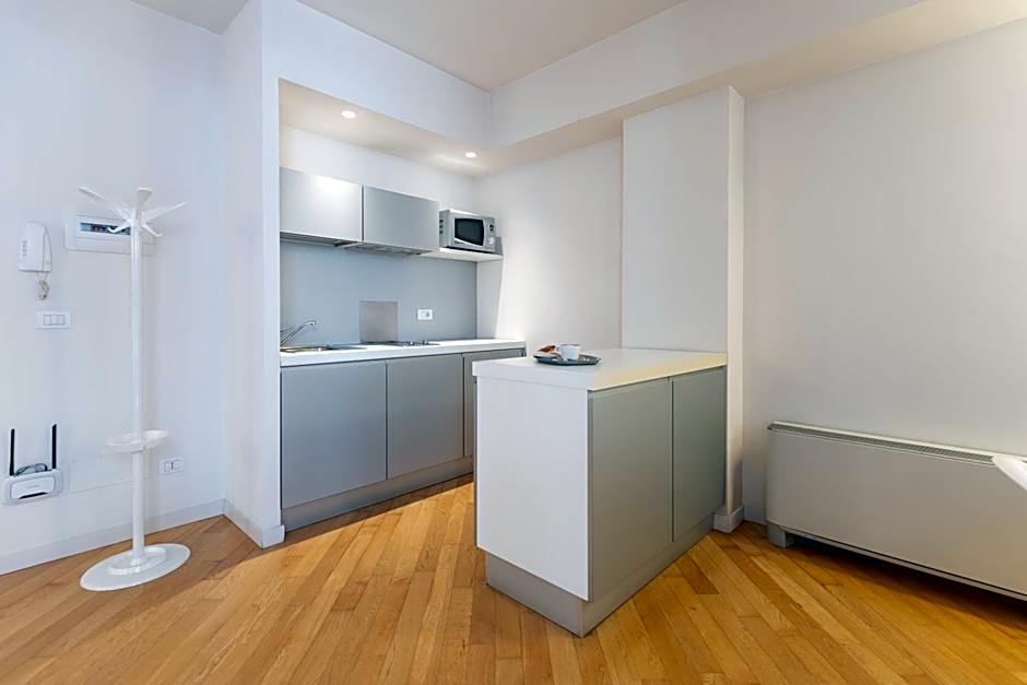 Home 15 Residence Hotel