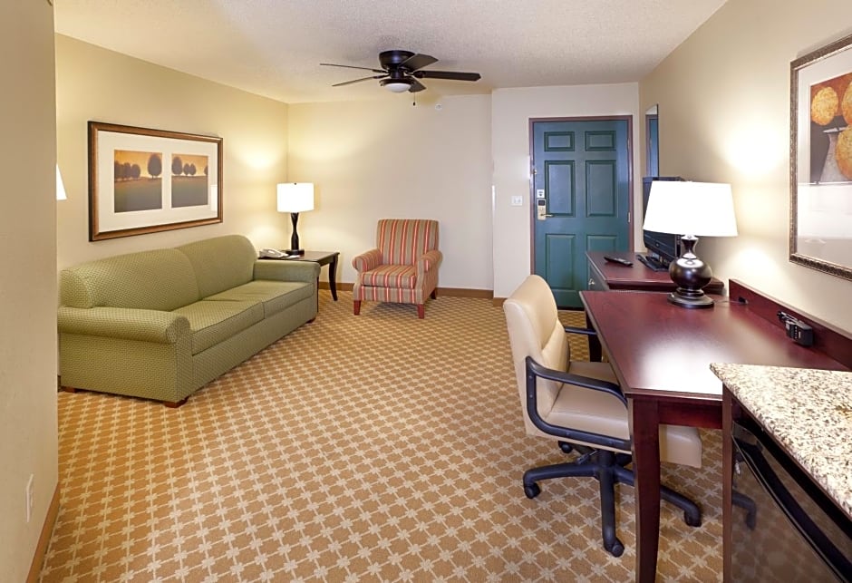 Country Inn & Suites by Radisson, Chanhassen, MN