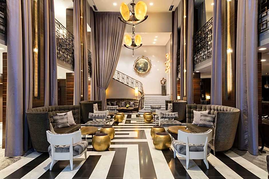 Photo 1 of 70 of The Empire Hotel New York