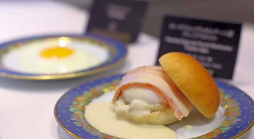 Hotel Springs Makuhari Premier