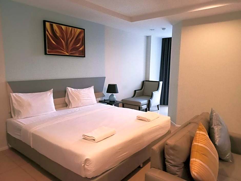 Zircon Hotel