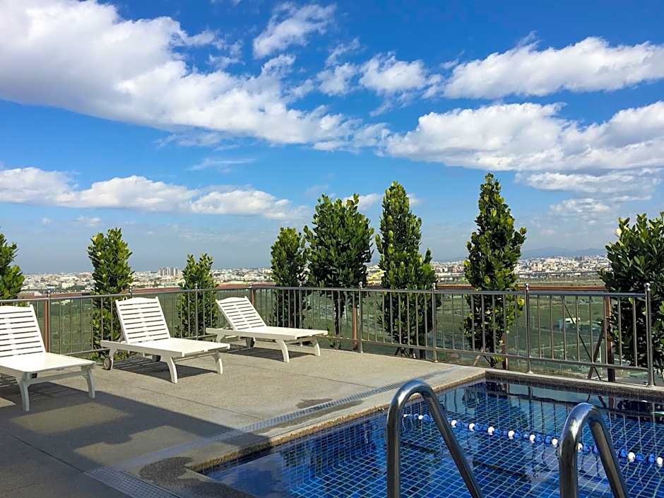 Golden Tulip Zhong Xin Hotel Taichung