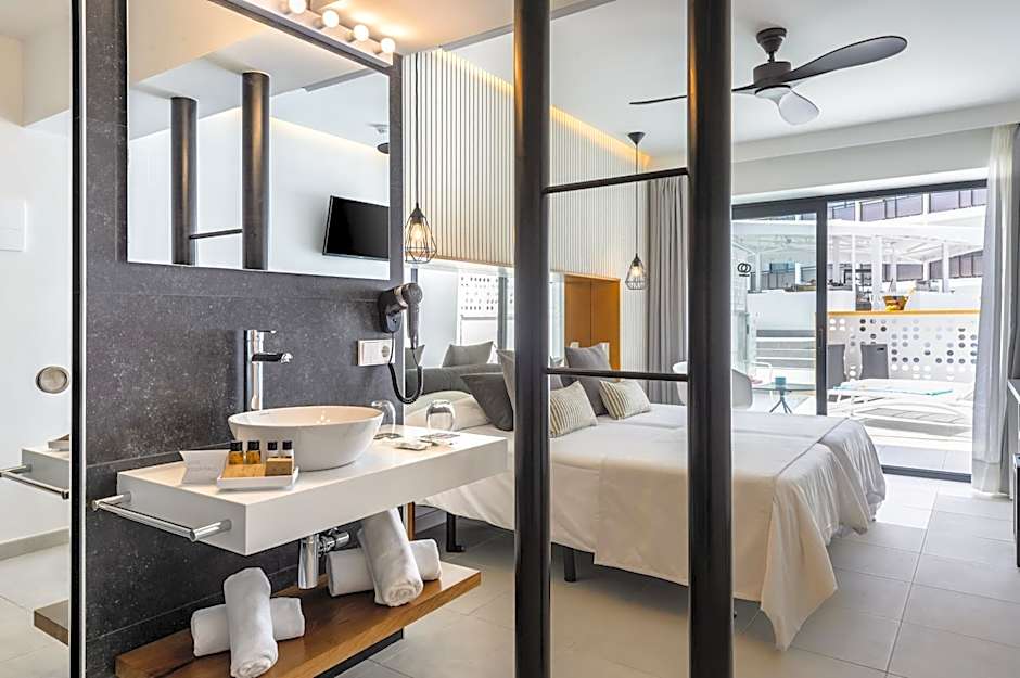 Vibra Mare Nostrum Hotel