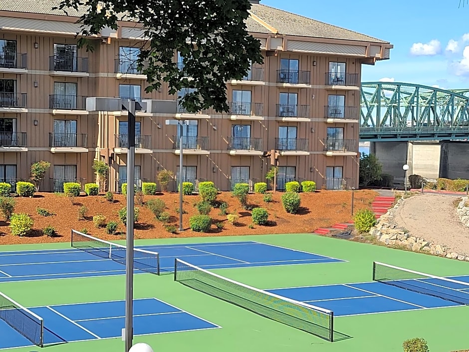 Holiday Inn Portland - Columbia Riverfront by IHG