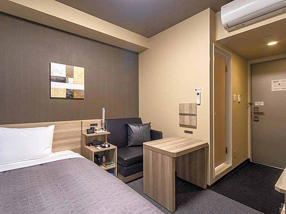 Hotel Route Inn Chiba Newtown Chuo Ekimae - Narita Airport Access Line