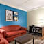 La Quinta Inn & Suites by Wyndham Madison American Center