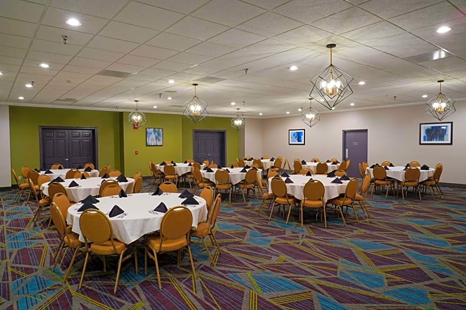 Best Western Plus Morristown Conference Center Hotel