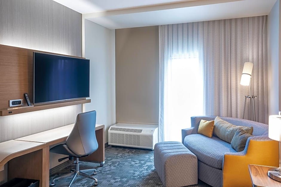 Courtyard by Marriott Charleston-North Charleston