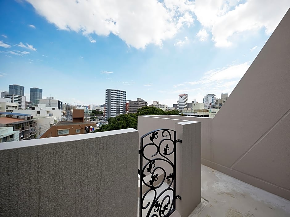 Tenpoint Hotel OKOU