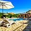 Villa Conmigo Bed & Breakfast