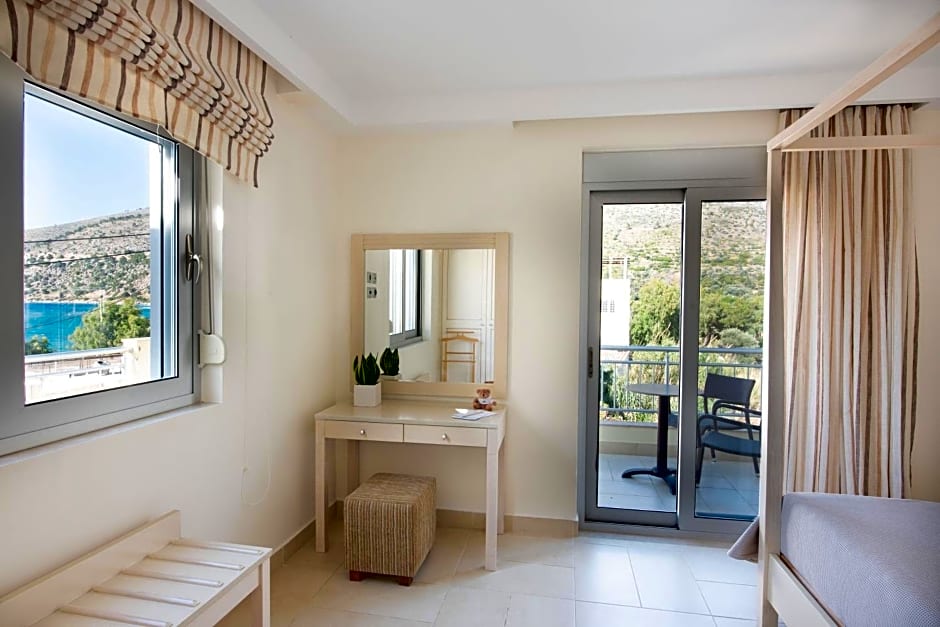 Almiriki Chios Rooms & Apartments