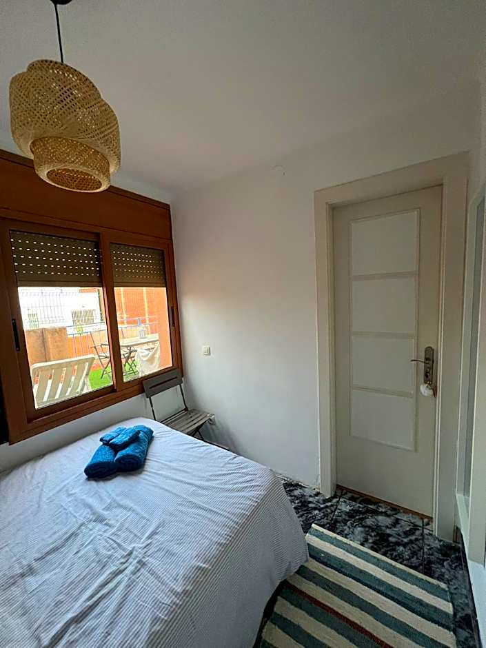 Private Double Room in a Shared Penthouse with Patios