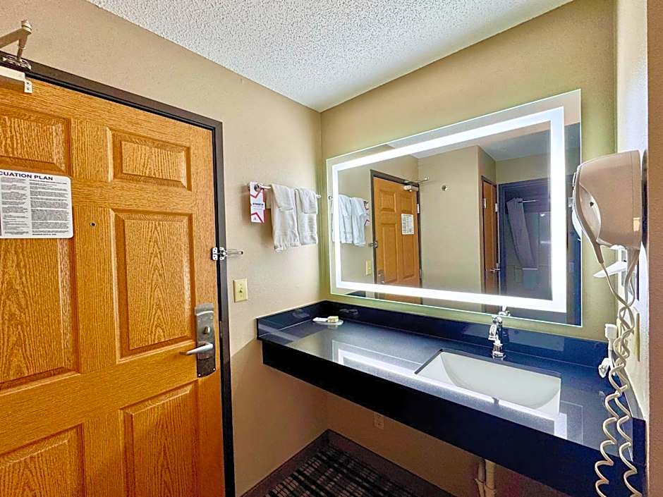 AmericInn by Wyndham Rice Lake
