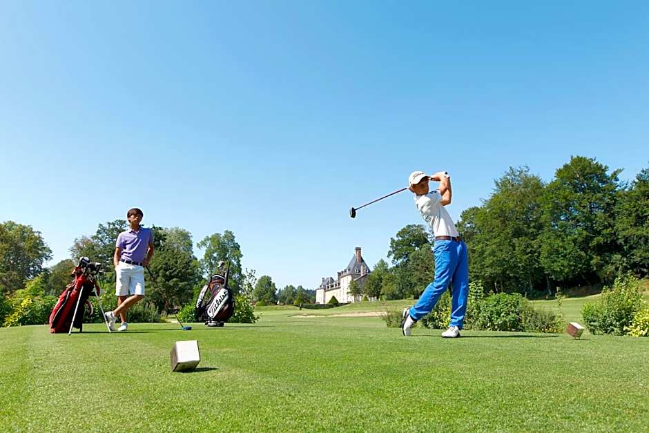 Insolites, Les Ormes, Epiniac